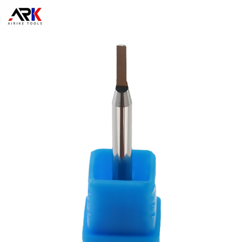 ​Zongyeda pojasnjuje - Vrtenje v smeri urinega kazalca ali nasprotni smeri urinega kazalca za rezkarje za obdelavo lesa?